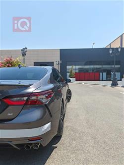 تۆیۆتا کامری